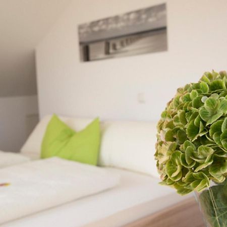 Pension Jederzeit Wallersdorf Екстериор снимка